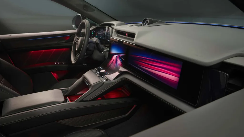 porsche cayenne ev wnętrze