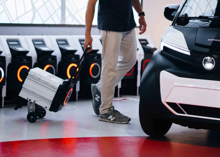 silence accion stacja wymiany baterii francja