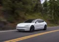 tesla model 3 standard
