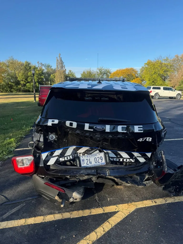 tesla zderzenie z radiowozem