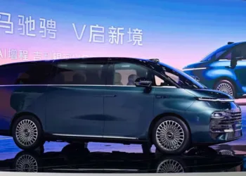 geely galaxy v900