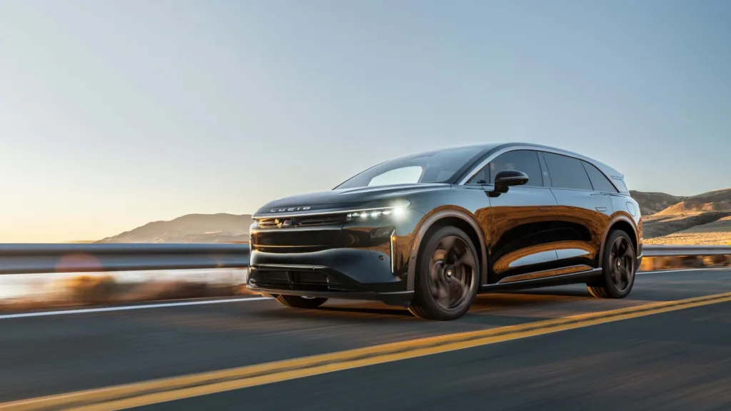 lucid gravity touring