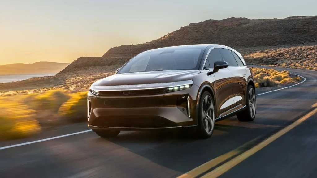 lucid gravity touring