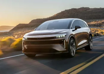 lucid gravity touring