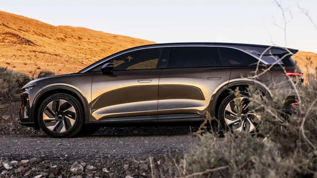 lucid gravity touring