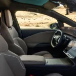 lucid gravity touring wnętrze