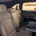 lucid gravity touring wnętrze