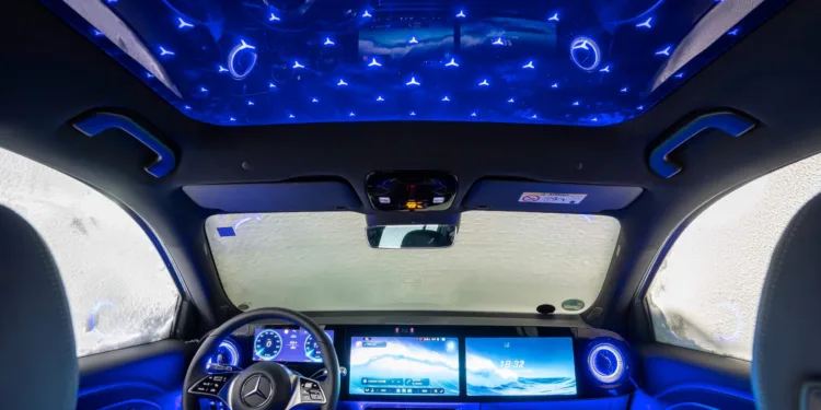 mercedes glb eq zapowiedzi wnętrze