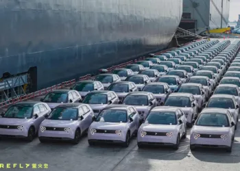 nio firefly transport do europy