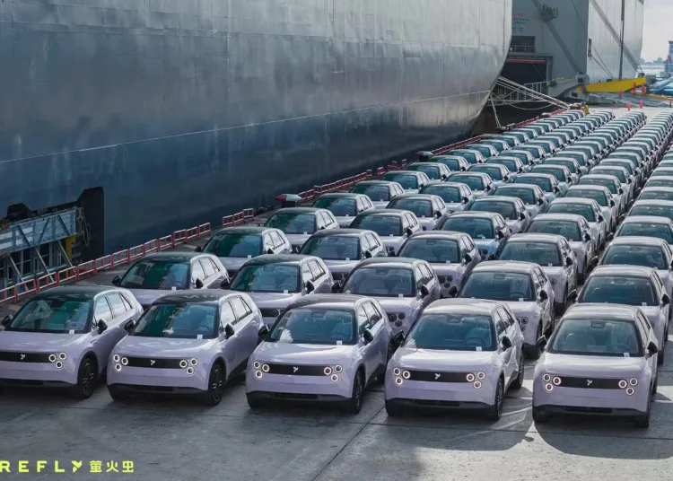 nio firefly transport do europy