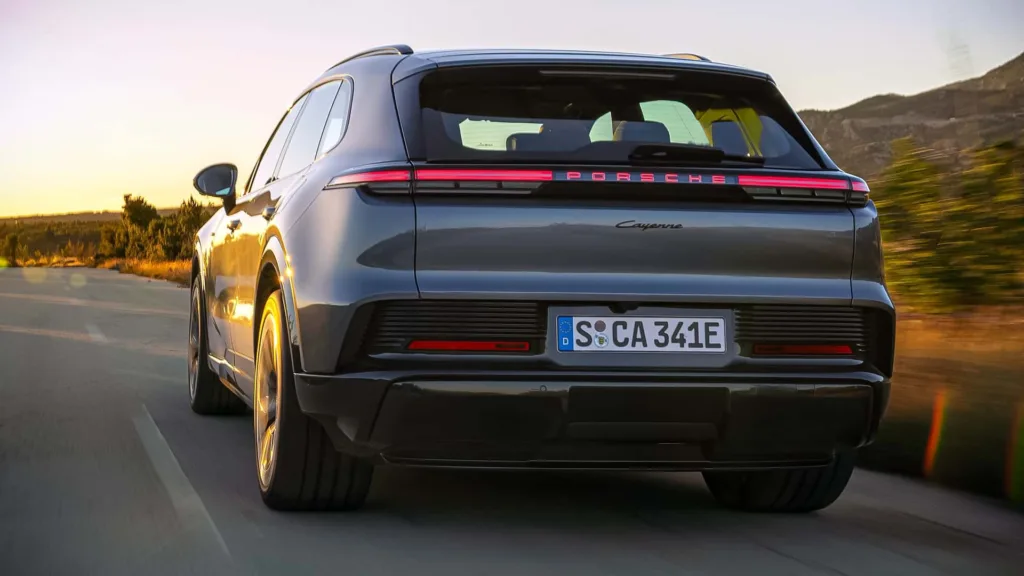 porsche cayenne ev 2026