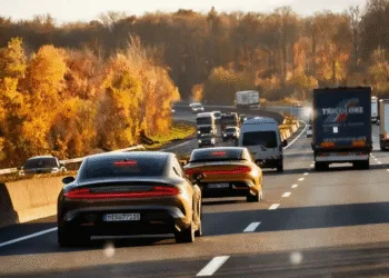 xiaomu su7 ultra na niemieckich drogach