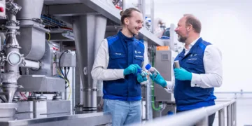 bmw recykling baterii