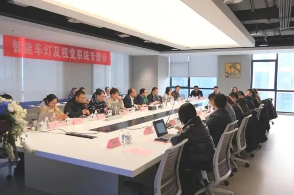 lampy elektryki koalicja chinska