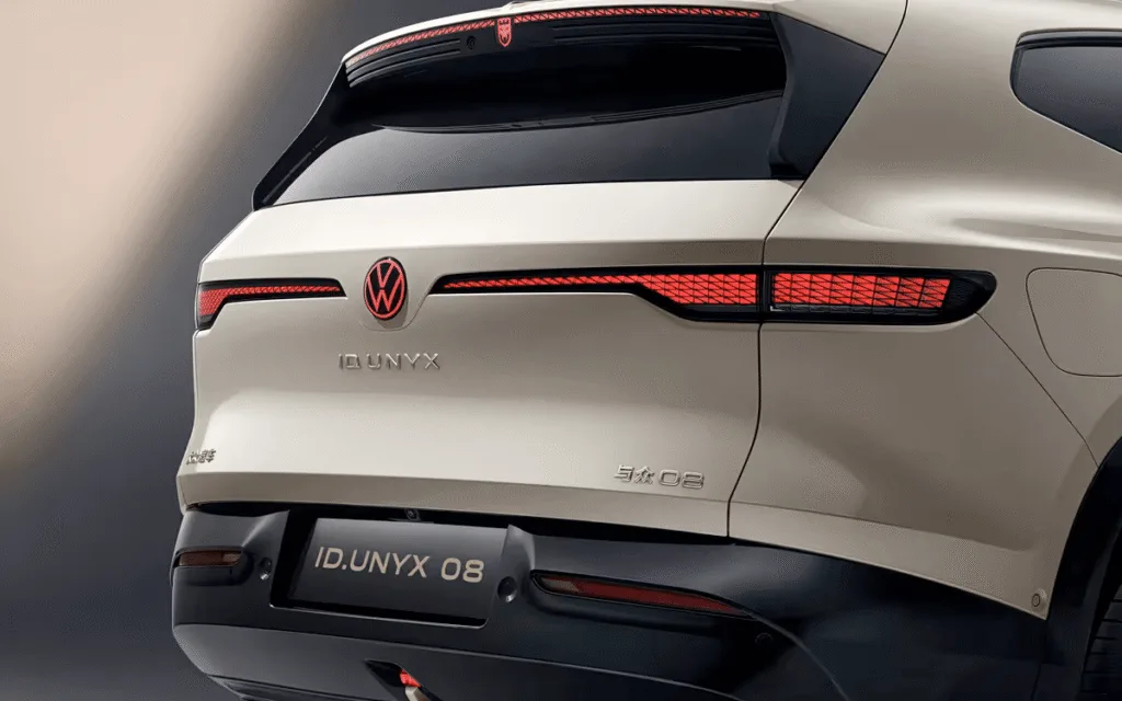 volkswagen ID.Unyx 08