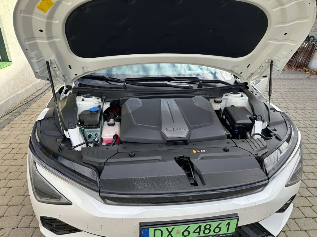 Nowa Kia EV6 to komfort, technologia i szybkie ładowanie! Nasz test tego samochodu elektrycznego.