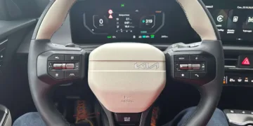 Kia zacznie wdrażać Pleos od 2027 roku. To Android Automotive po koreańsku, z AI jak w smartfonie