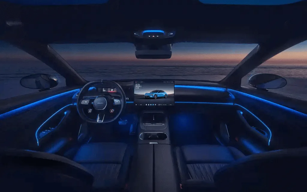 nowe xiaomi su7 wnętrze