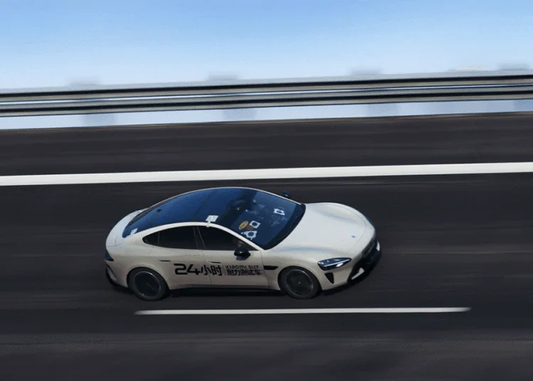 xiaomi su7 max test zasiegu 24h chiny