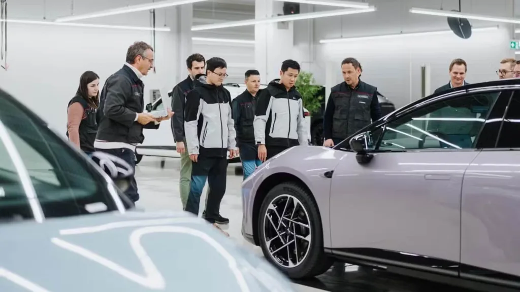 xpeng p7 fabryka austria