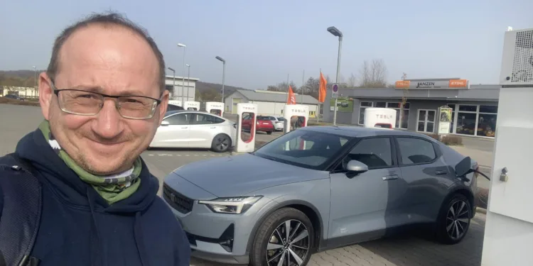 Polestar 2 Amsterdam Wrocław MH 25