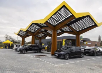 Fastned Niemcy Stacja Ladowania