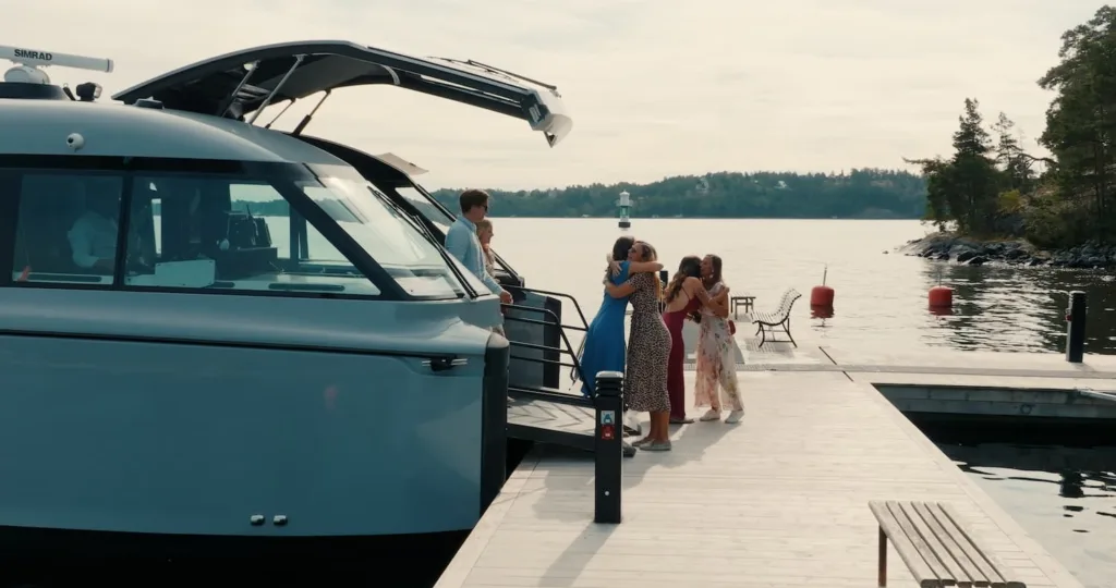 łódź Elektryczna Candela P12 05