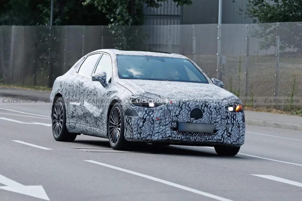 Mercedes C Klasa Eq Szpiegowskie Zdjecia 03