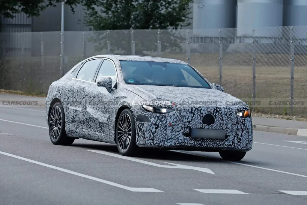 Mercedes C Klasa Eq Szpiegowskie Zdjecia 08