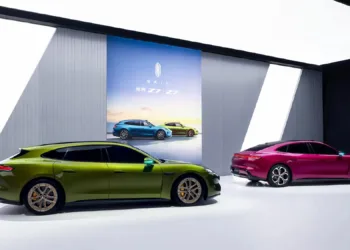 Przedsprzedaz Saic Z7 Saic Z7t 01