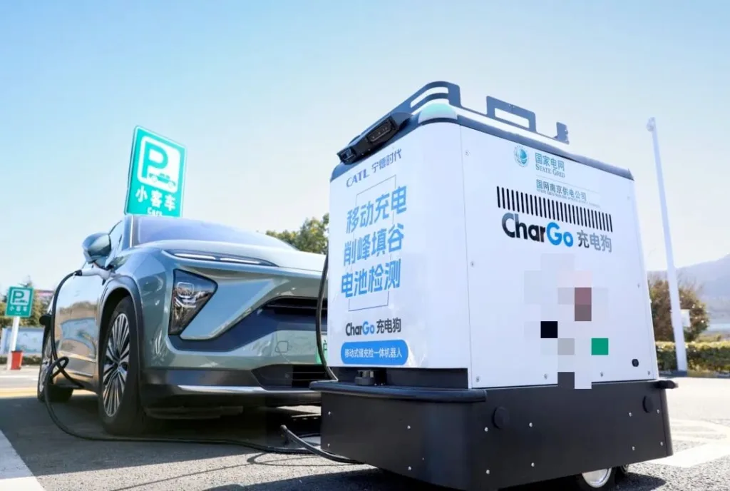 Robot ładujący Catl Chargo 02