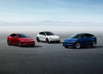 Rodzina Samochodow Tesla 6