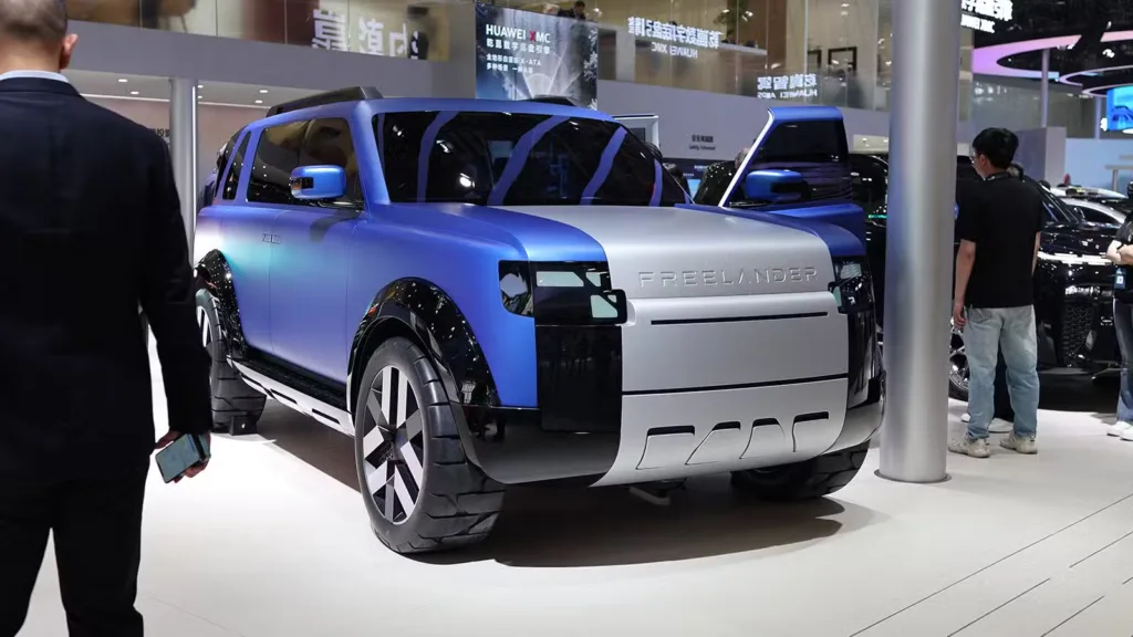 Freelander 8 Premiera