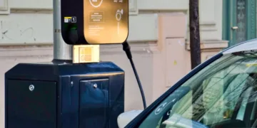 Lampy ładowarki Ev W Pradze