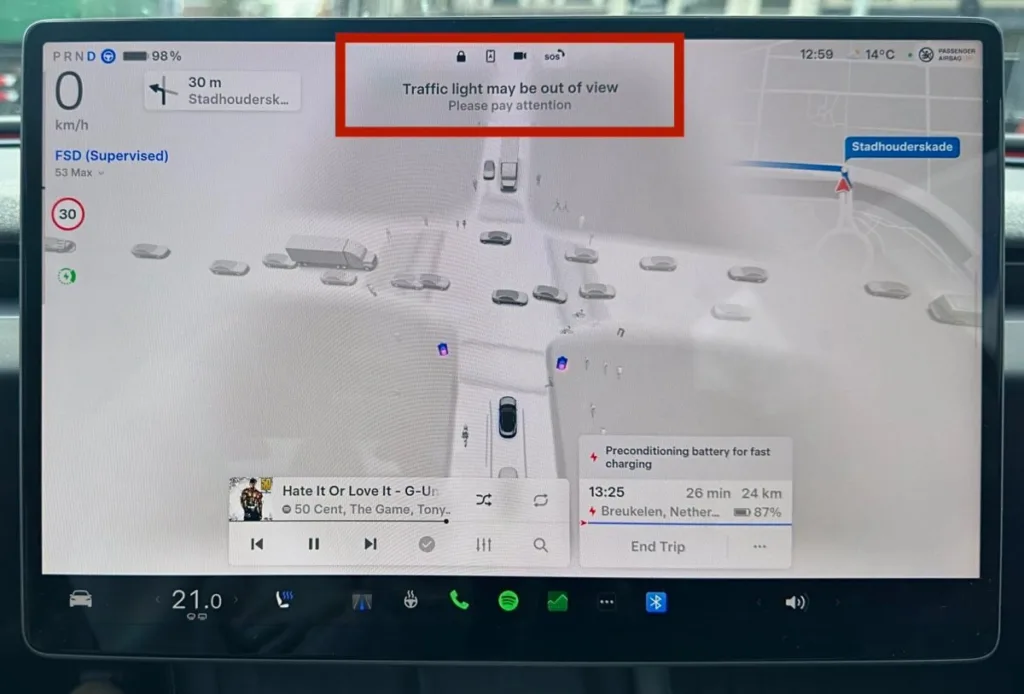 Tesla Fsd Europa Ostrzezenie O Swiatlach