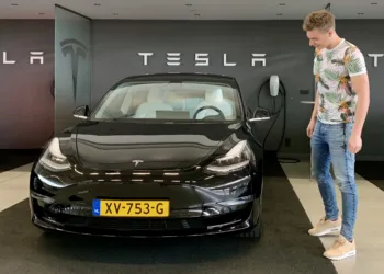 Tesla Nl Hw3 Problemy Fsd