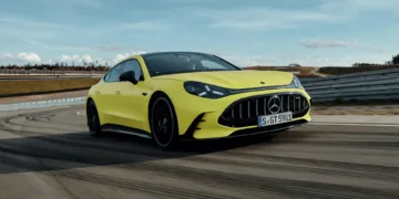 Mercedes AMG GT 4 Door 00