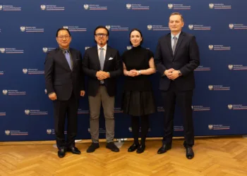 Electromobility Poland Foxconn Izera