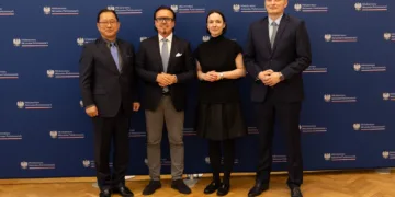 Electromobility Poland Foxconn Izera