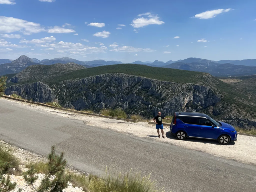 Elektrykiem Do Saint Tropez, Marcin Hałat, Kia E Soul 47