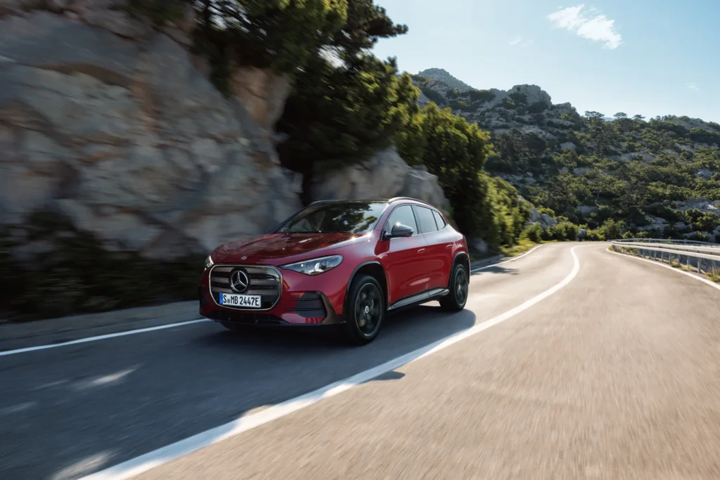 Mercedes GLA Electric 21