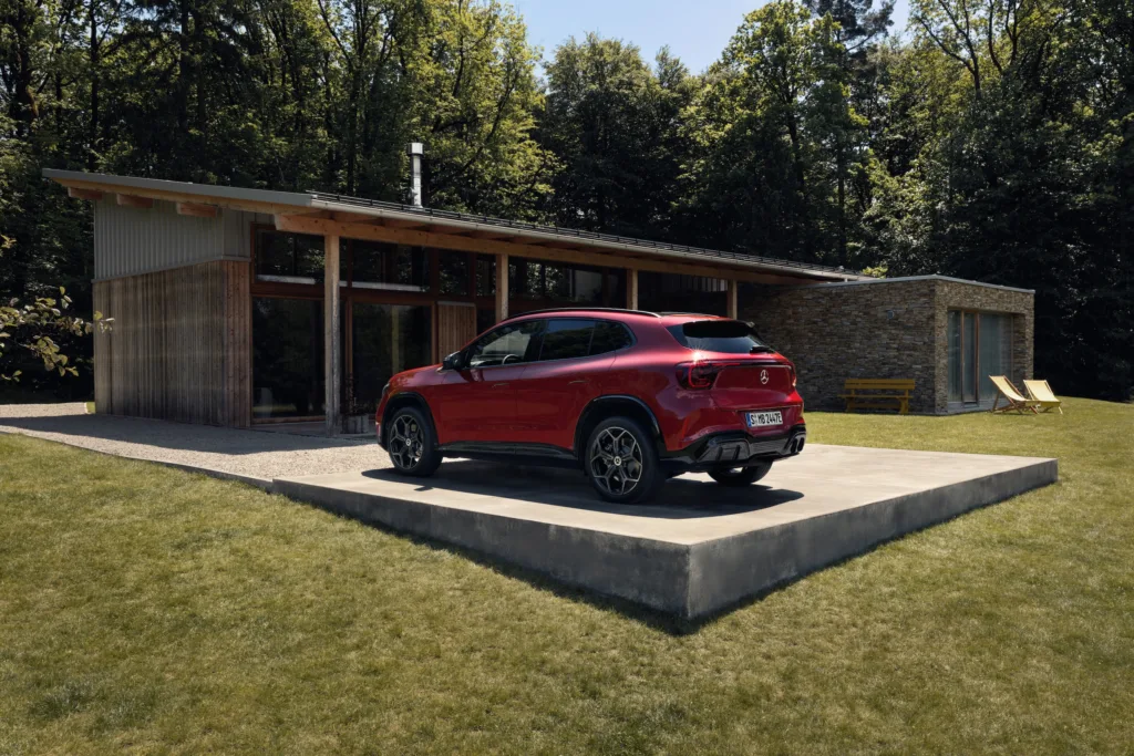 Mercedes GLA Electric 28