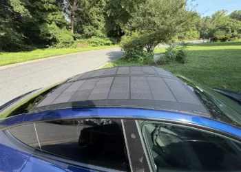 Dach Solarny Ecoflow Tesla