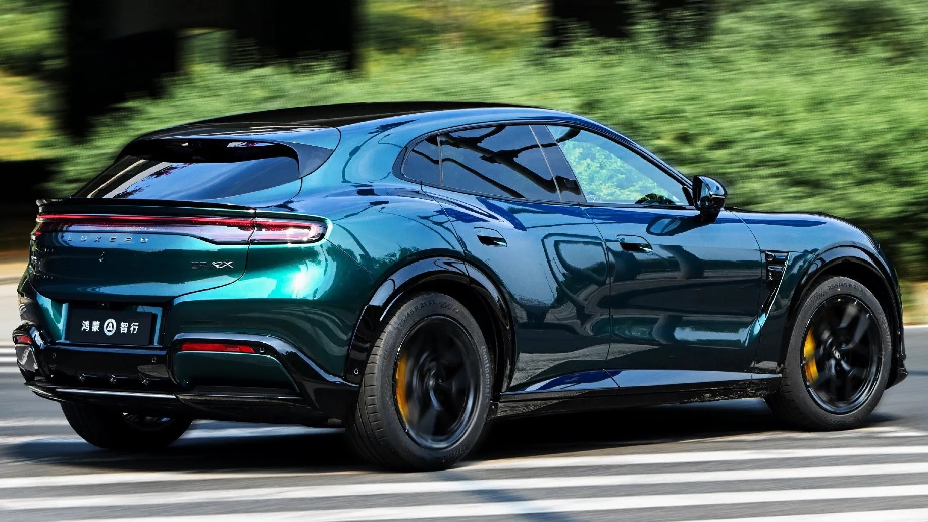 Luxeed RX Wygląd Jak Ferrari 1