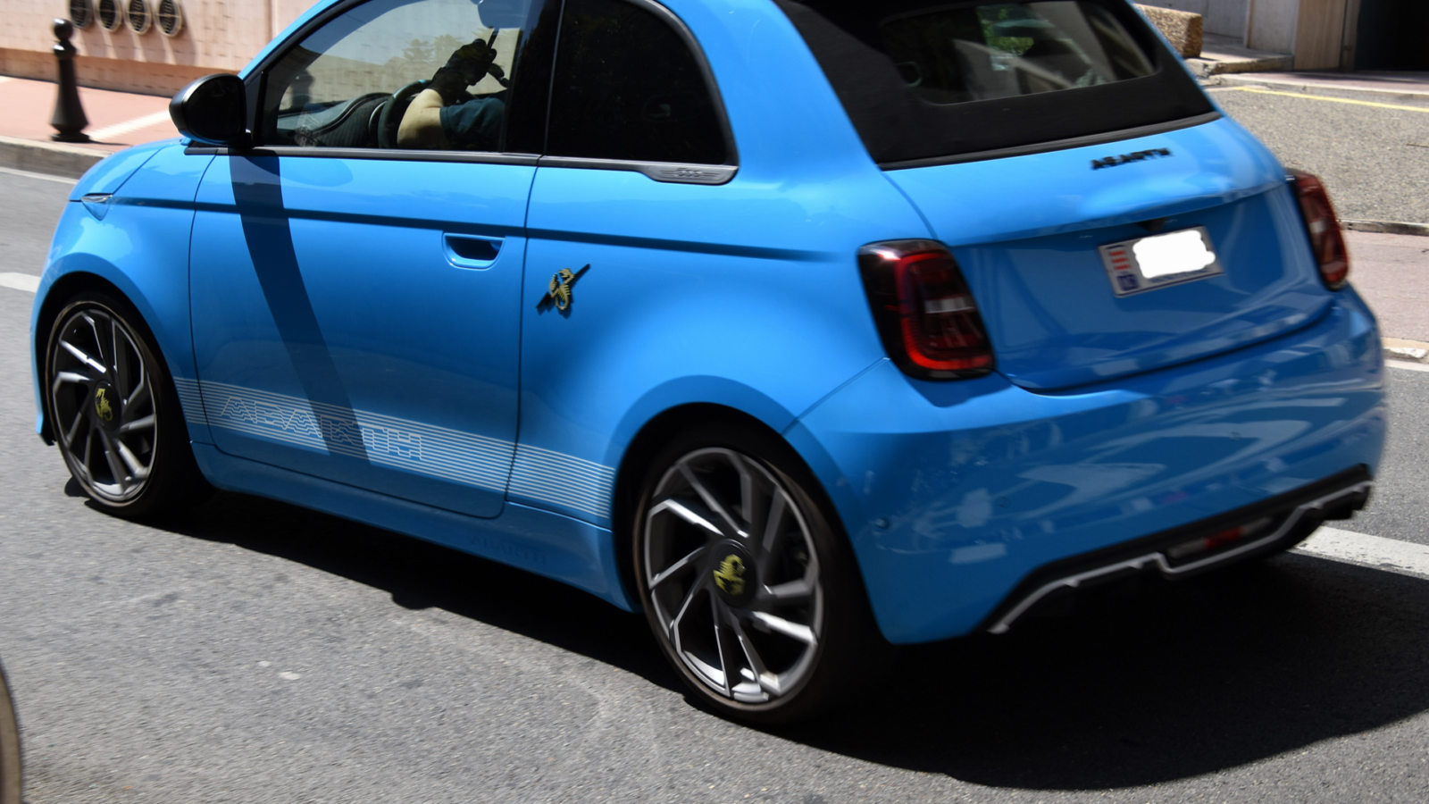 Abarth 500e Turismo Cabrio