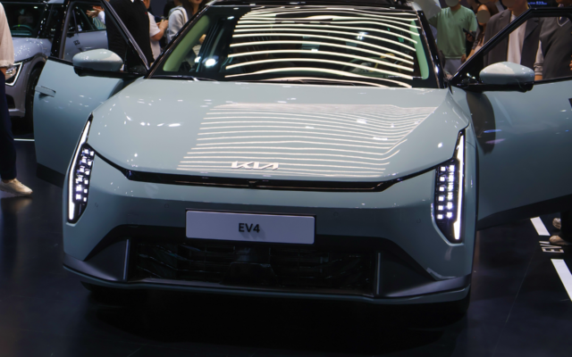 EV4 Fastback