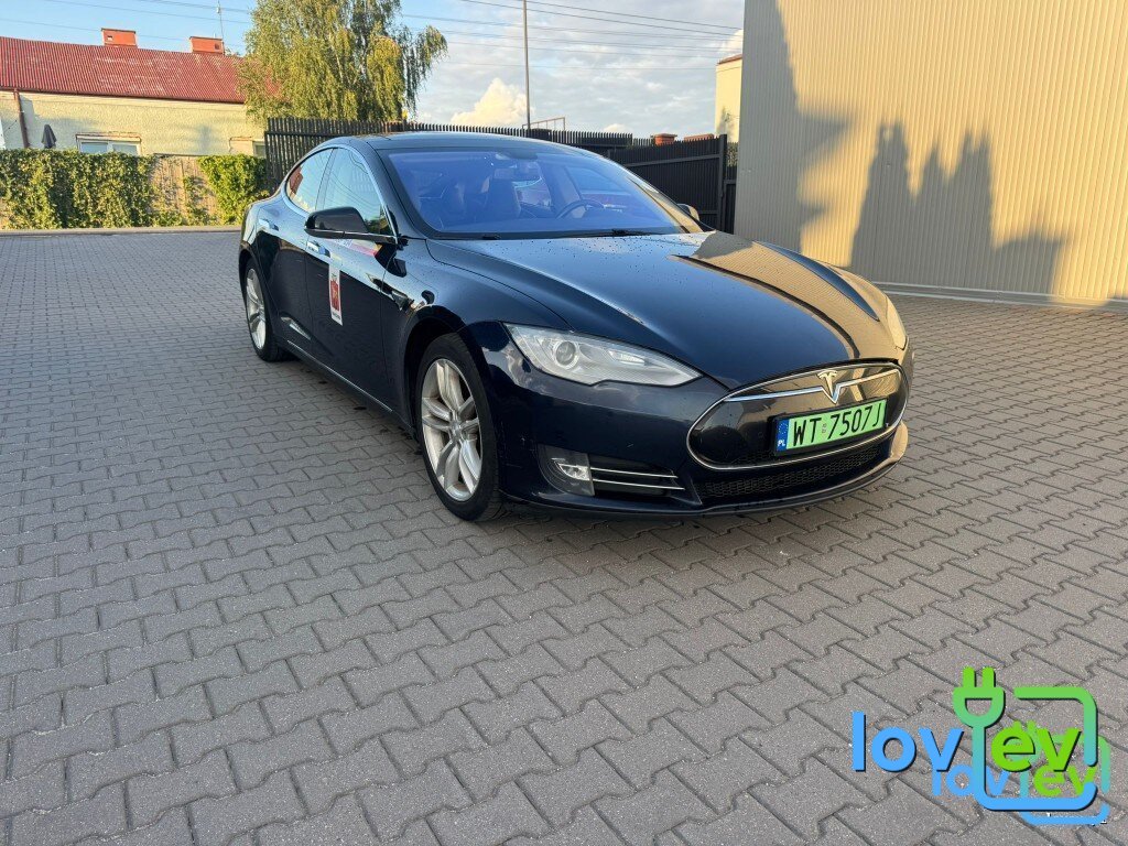 Lovev Tesla Model S Lpoplawski 1 17 C8b87354 0 ZuWRmA1s