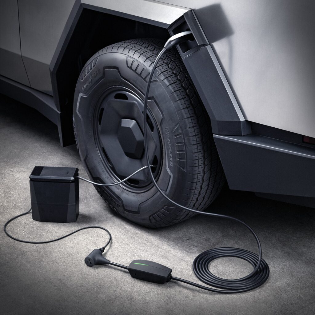 Tesla V2l Adapter 2