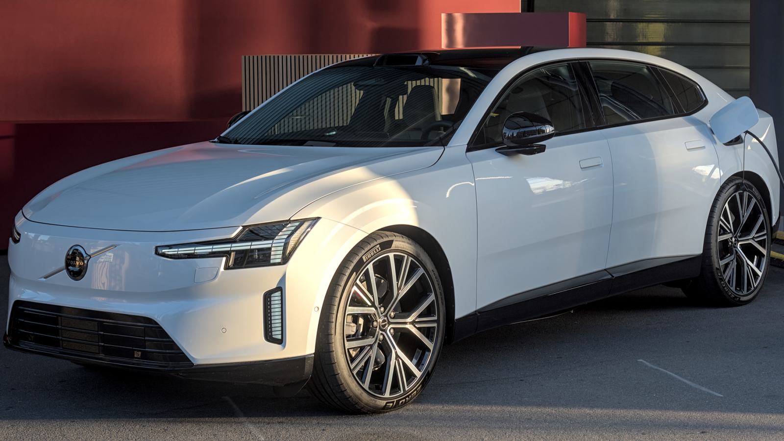 Volvo ES90 Twin Motor