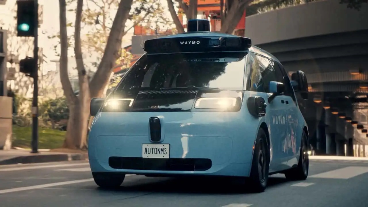 Waymo Samochód